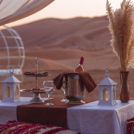 Sahara Dunes Luxury Camp Merzouga Exteriör bild