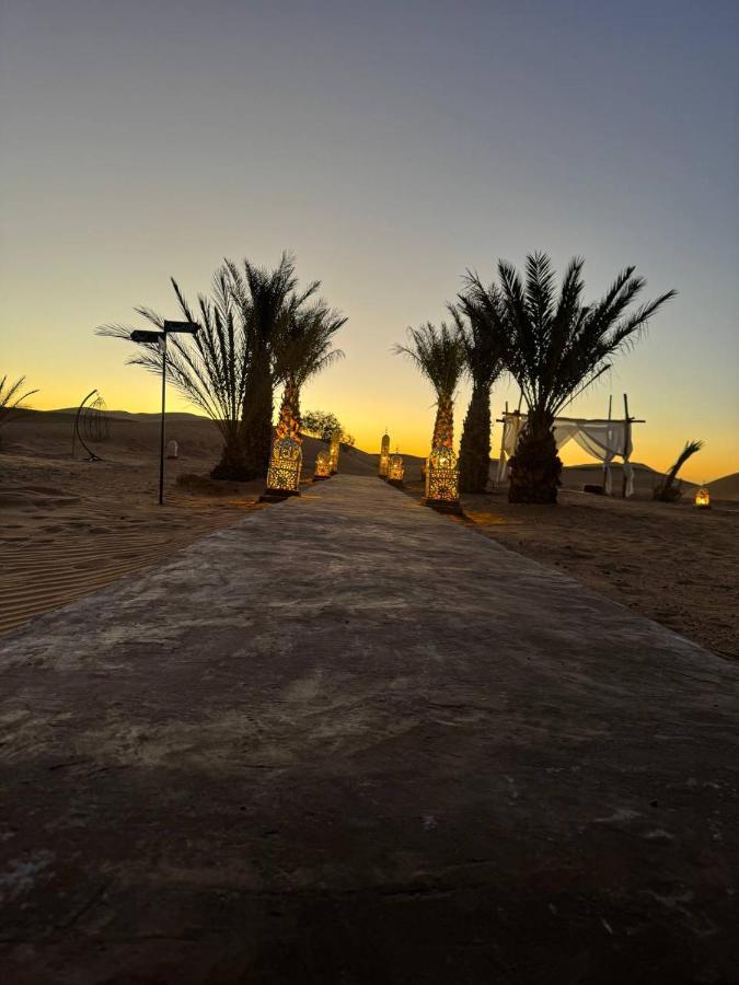 Sahara Dunes Luxury Camp Merzouga Exteriör bild