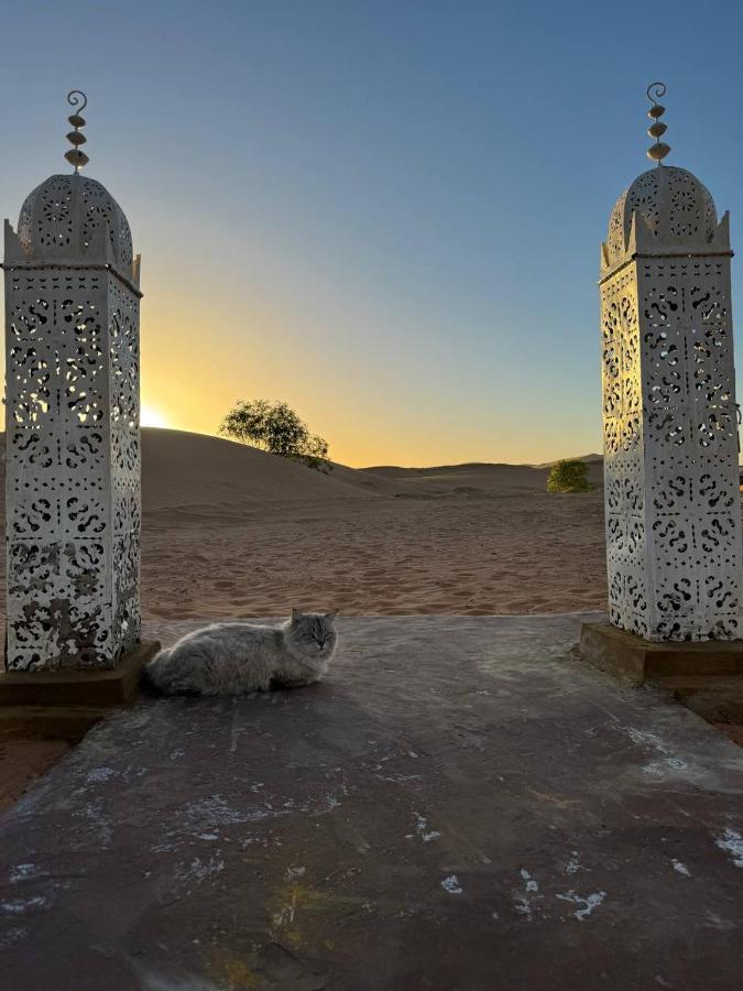 Sahara Dunes Luxury Camp Merzouga Exteriör bild