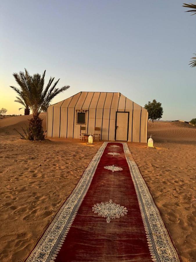 Sahara Dunes Luxury Camp Merzouga Exteriör bild