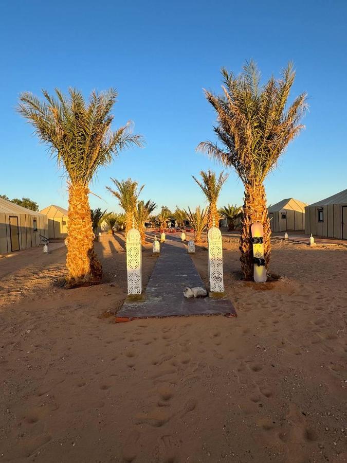 Sahara Dunes Luxury Camp Merzouga Exteriör bild