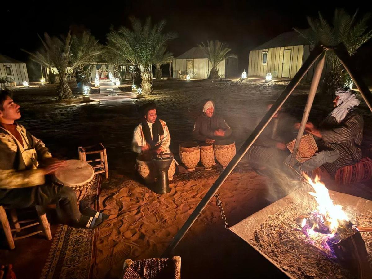 Sahara Dunes Luxury Camp Merzouga Exteriör bild
