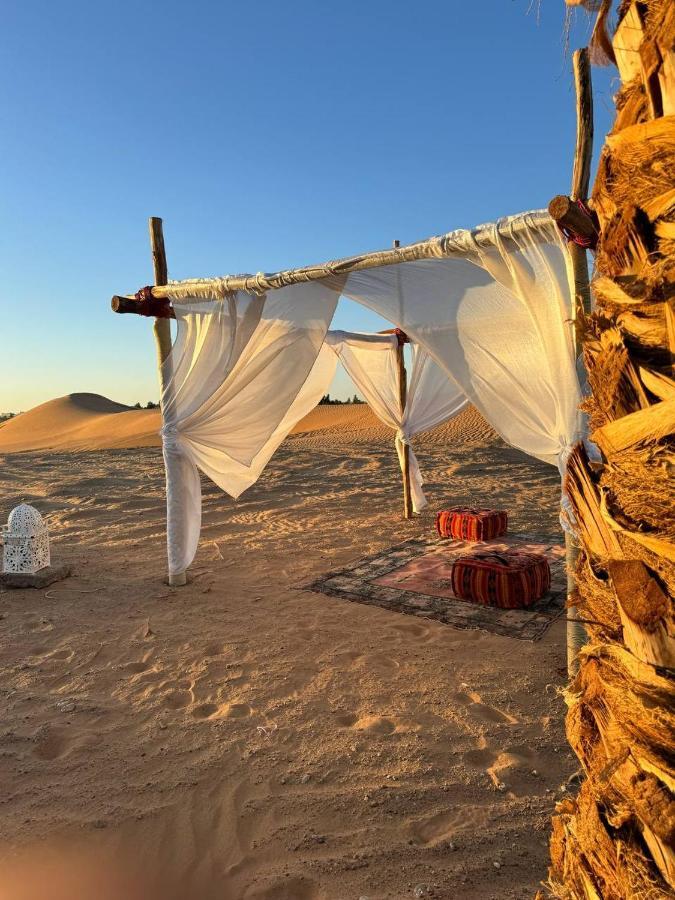 Sahara Dunes Luxury Camp Merzouga Exteriör bild