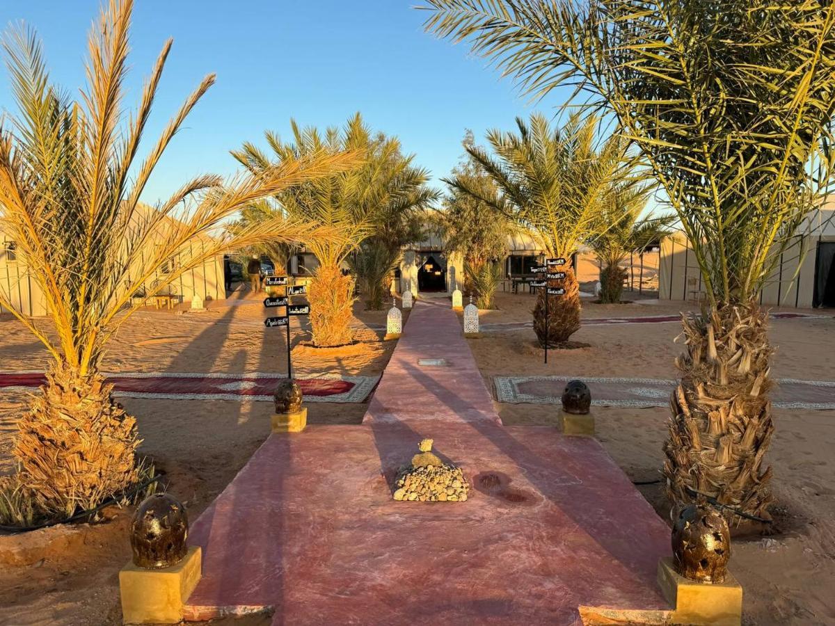 Sahara Dunes Luxury Camp Merzouga Exteriör bild