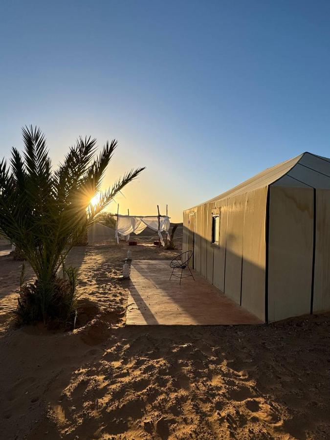 Sahara Dunes Luxury Camp Merzouga Exteriör bild