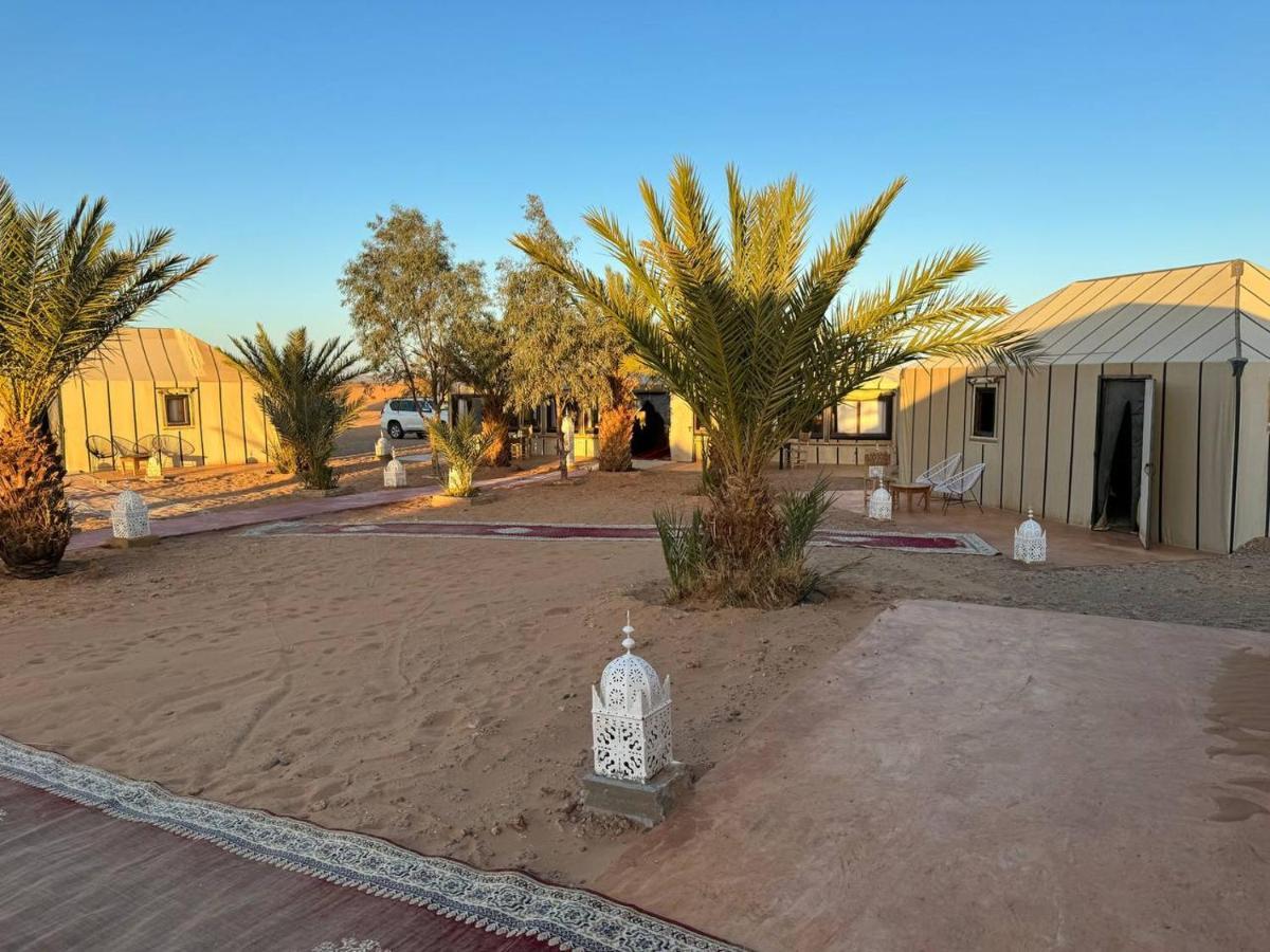 Sahara Dunes Luxury Camp Merzouga Exteriör bild
