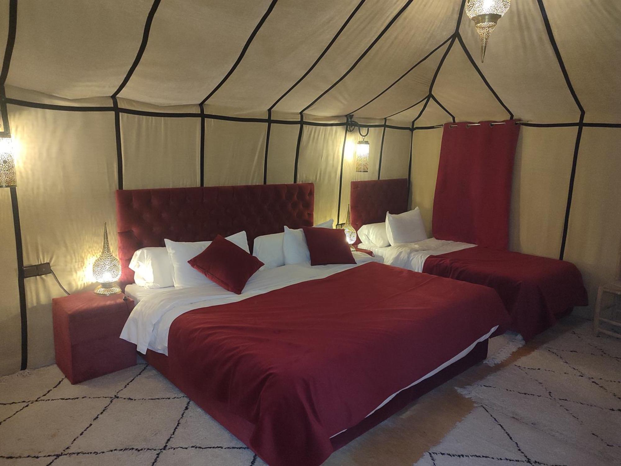 Sahara Dunes Luxury Camp Merzouga Exteriör bild