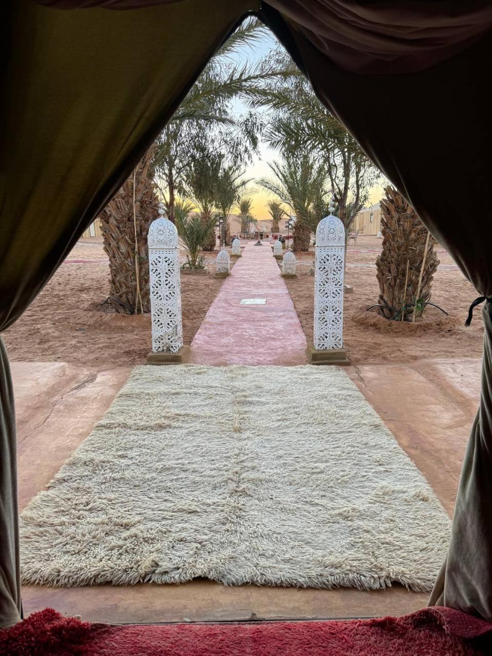 Sahara Dunes Luxury Camp Merzouga Exteriör bild